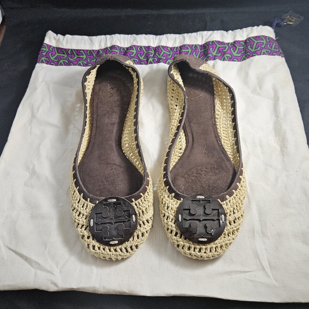 Tory Burch Womens 7.5 M Reva beige tan brown crochet ballet flats and Dust Bag